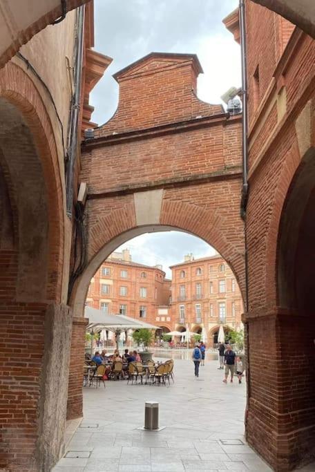 Maison De Famille Avec Parc Arbore Montauban Exteriör bild