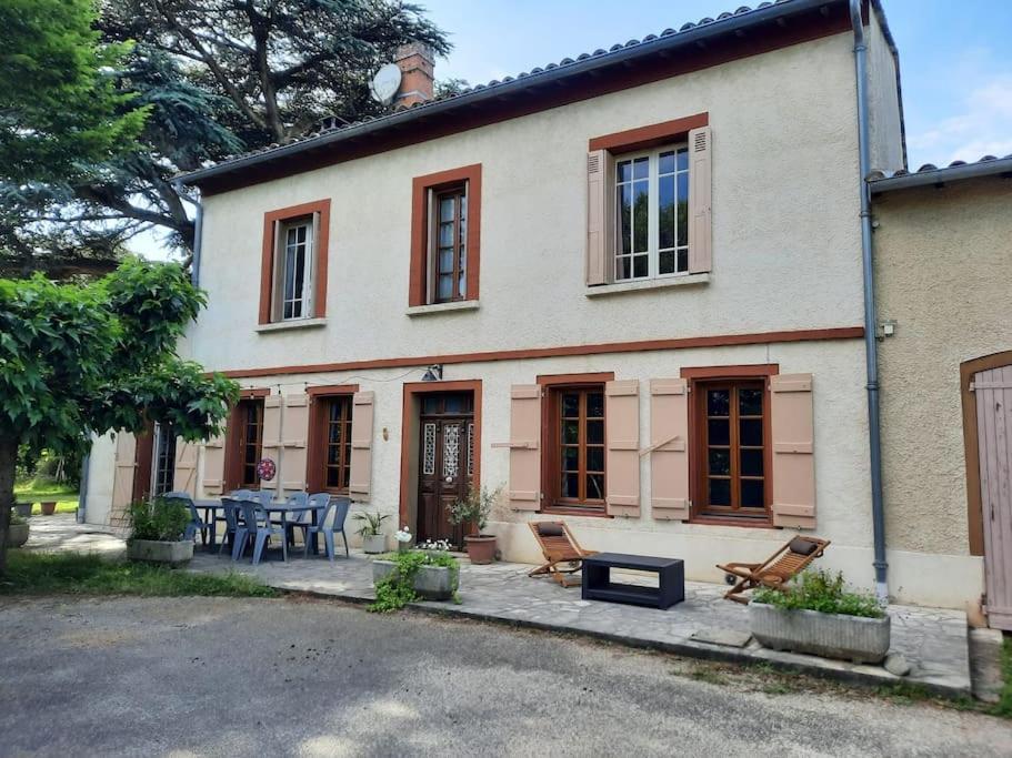 Maison De Famille Avec Parc Arbore Montauban Exteriör bild